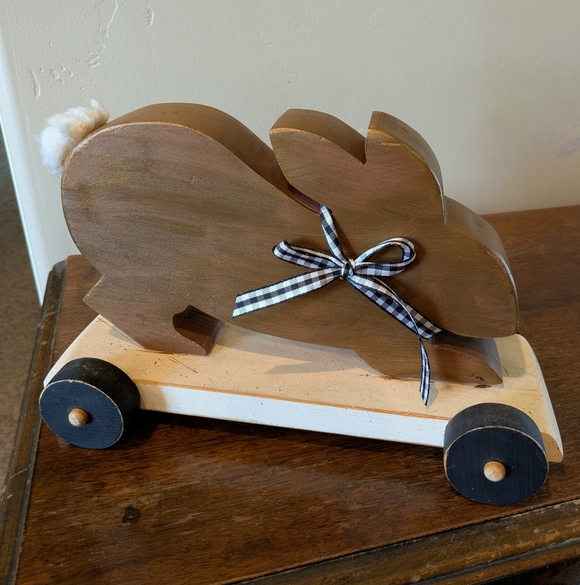 Vintage Other - Primitive Wooden Bunny Decor